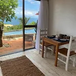 Casa ponta dos coqueiros